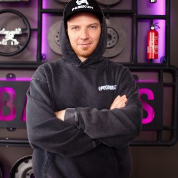 POORBALTICS beater season hoodie
