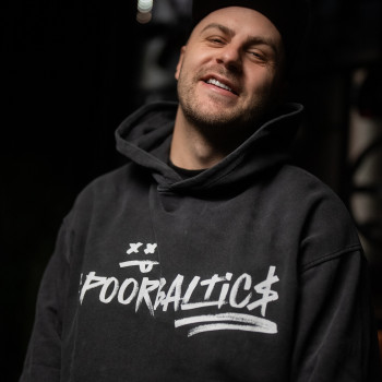 Grabinu piķi oversize hūdijs